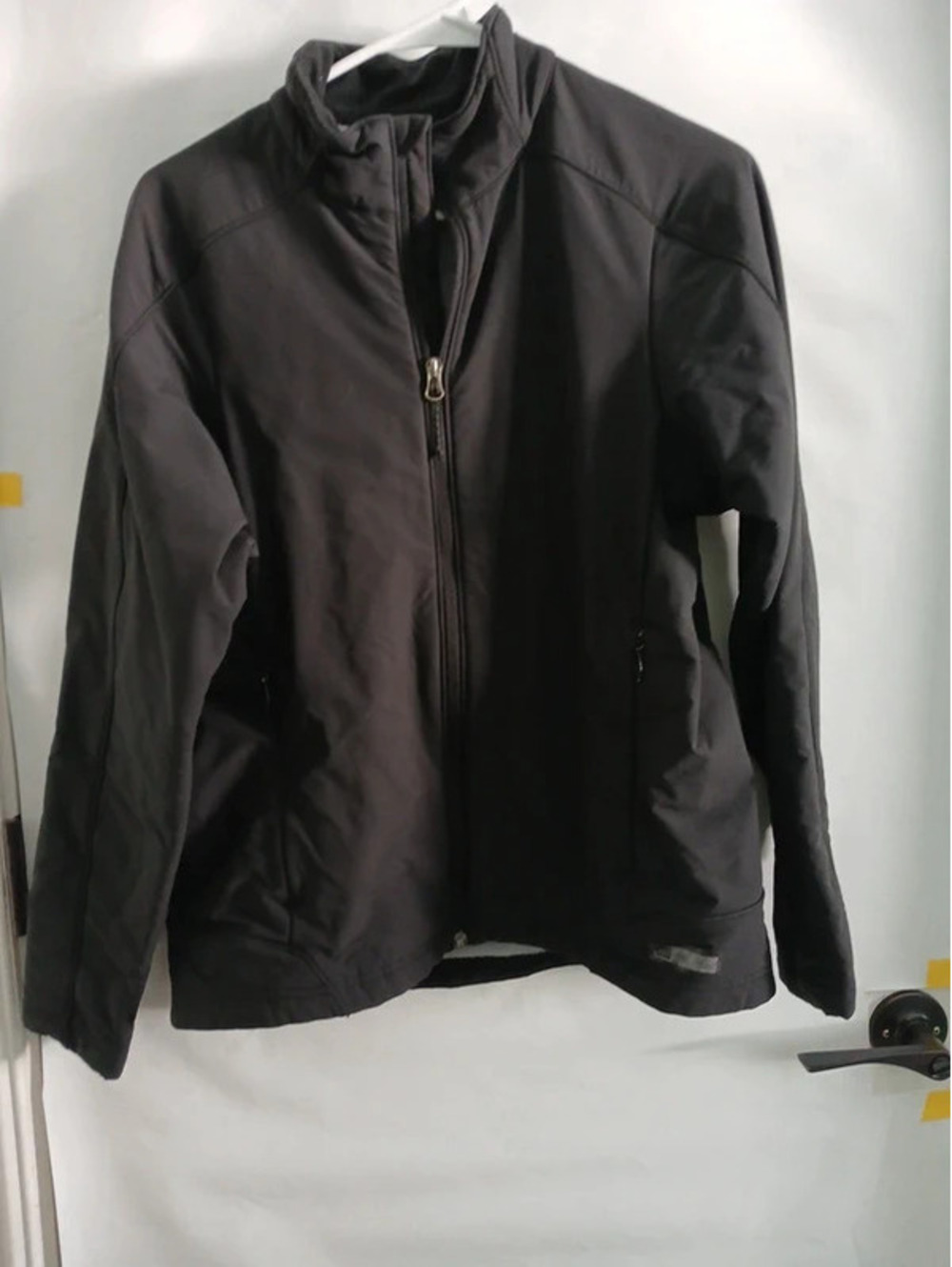 Woman’s medium size black activewear jacket outdoor